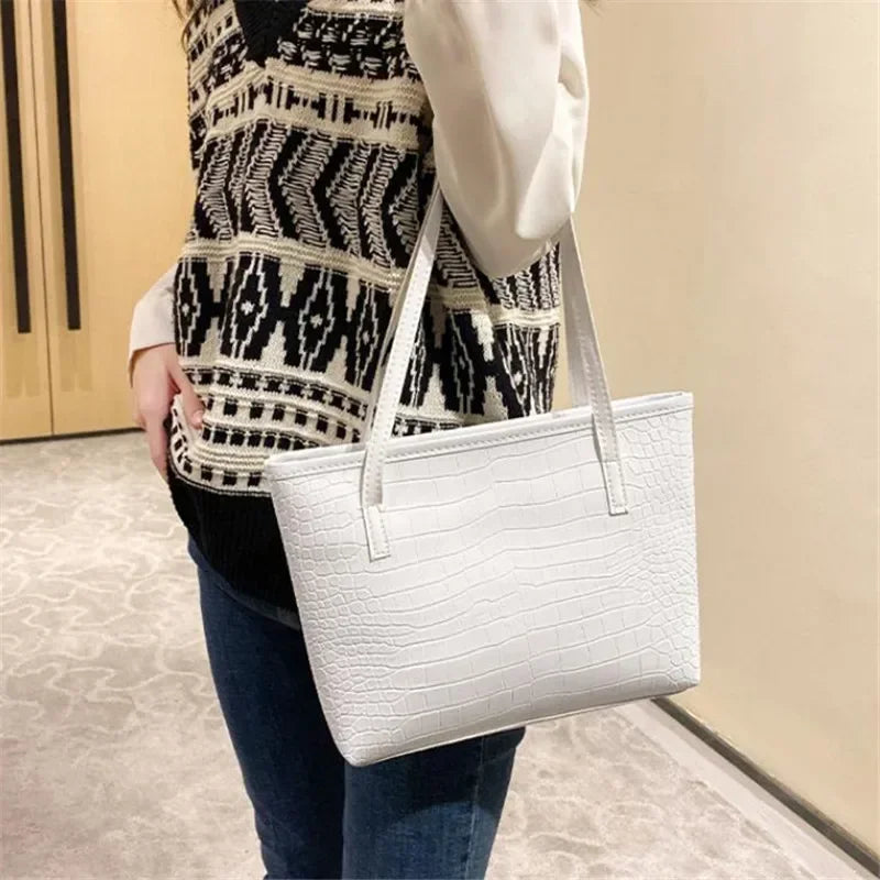 Stylish Crocodile Pattern Pu Underarm Bag Versatile Women Small Tote Bags Fashionable Leopard Handbag Chic Quilted Shoulder Bag