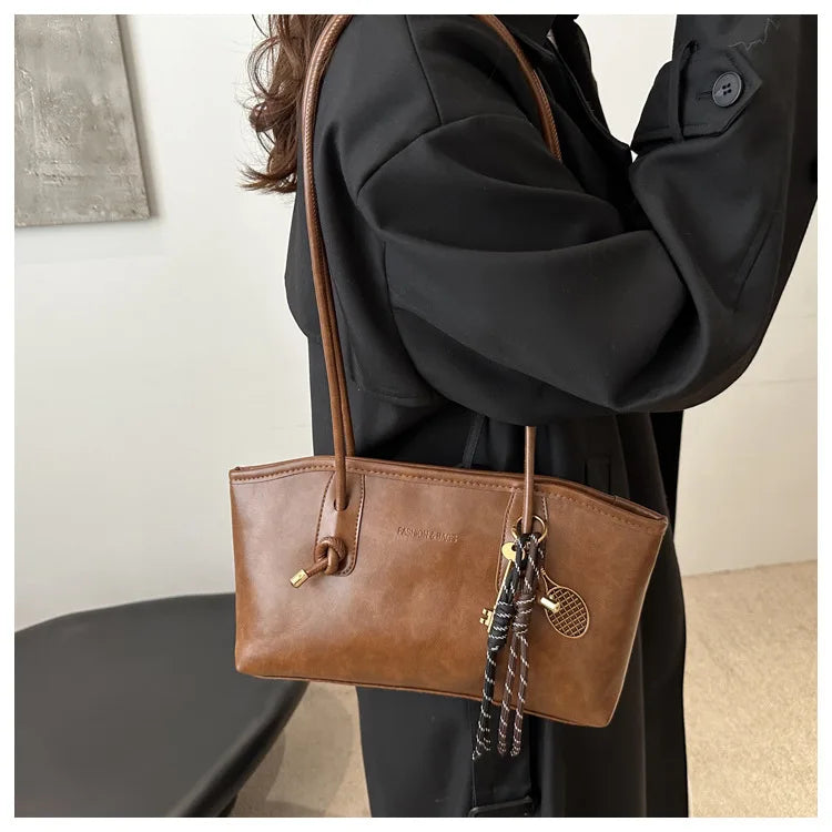 High Quality Texture Vintage Large Capacity Women's Bag Stylish Commuting Armpit Handbag Women Shoulder Bag Fashionable Tote Bag