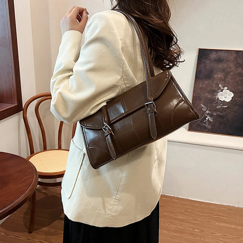 High End Burgundy Oil Wax PU Leather Underarm Bag Elegant Women's Magnetic Buckle Shoulder Bag Commuter Versatile Ladies Tote Ba