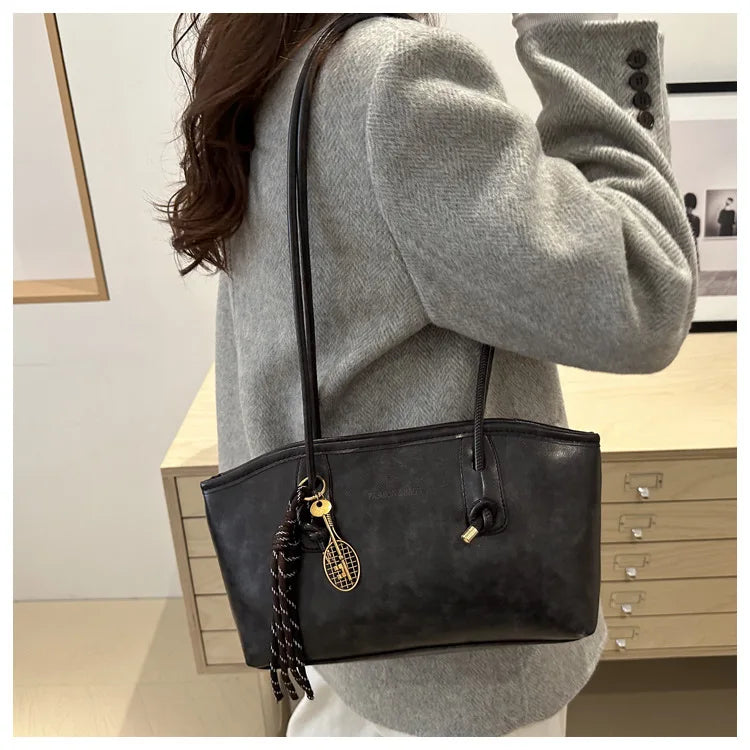 High Quality Texture Vintage Large Capacity Women's Bag Stylish Commuting Armpit Handbag Women Shoulder Bag Fashionable Tote Bag