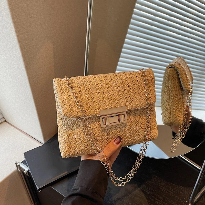 Buckle Closure Chain Crossbody Shoulder Bag Sweet Raffia Woven Women Sling Bag Solid Color Lightweight Beach Travel Purse