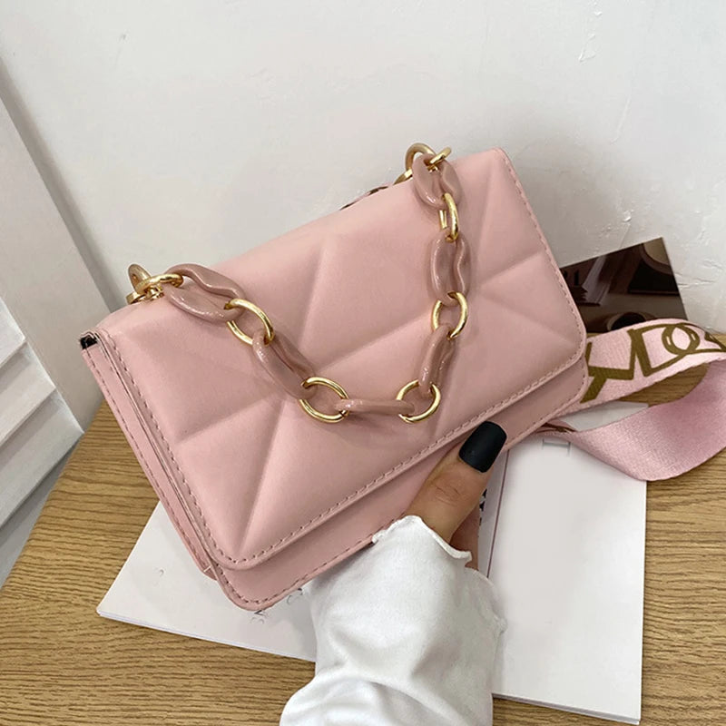 Internet Celebrity Fashion Women's Bag, New Pressed Grid Small Square Bag, Wide Shoulder Strap, Single Shoulder Crossbody Bag