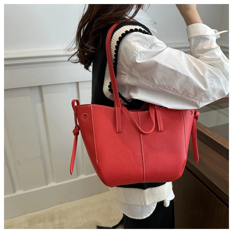 Stylish Casual Tote Bag, Large Capacity PU Leather Handbag Women Wing Bag, Fashionable Woman Bags, Commuting Armpit Shoulder Bag