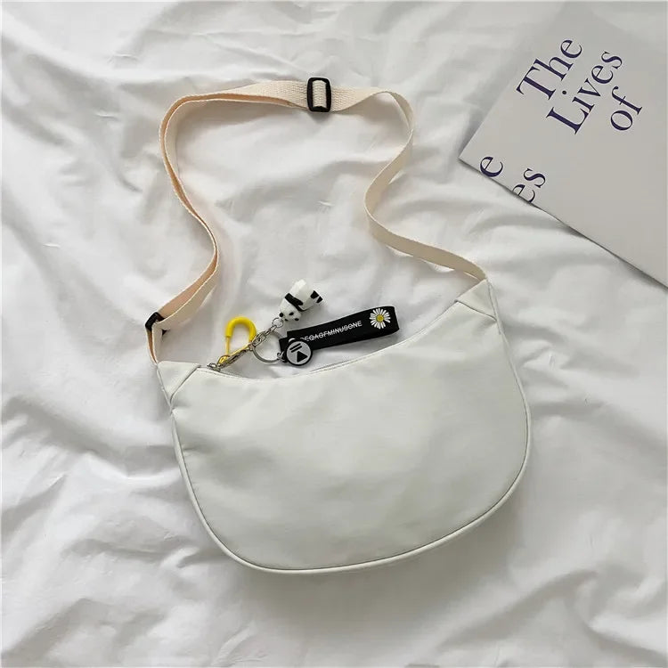 Nylon Half Moon Crossbody Bags for Women, Stylish Dumpling Bag, Small Armpit Shoulder Bag for Daily Use, Work, Outing, Party.