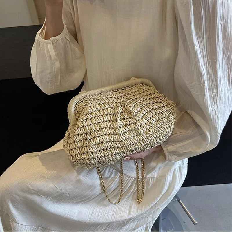 Summer New Straw Weaving Crossbody Bag Fashionable and Casual Shell Bag Women's Shoulder Bag with Excellent Texture