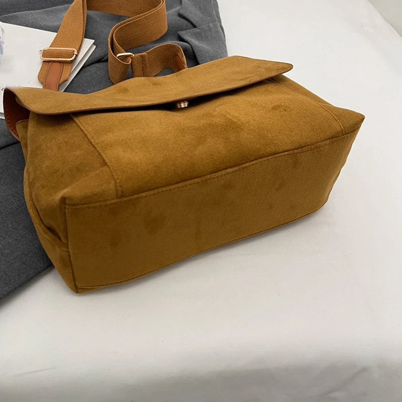 Women Mailman's Flap Bag Matte Suede Versatile Winter Large Capacity Crossbody Bag Single Shoulder Bag Shopper Totes