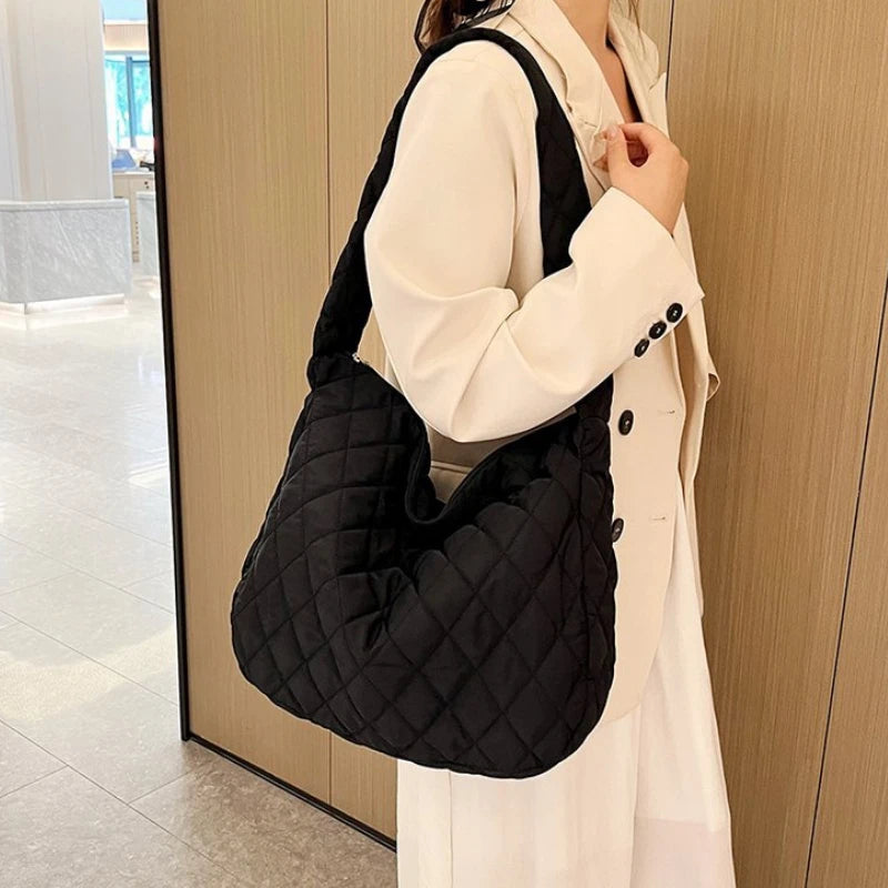 New Fashionable Flow Large Capacity Casual Lightweight Cotton Handbag Fashionable Street Mini One Shoulder Package