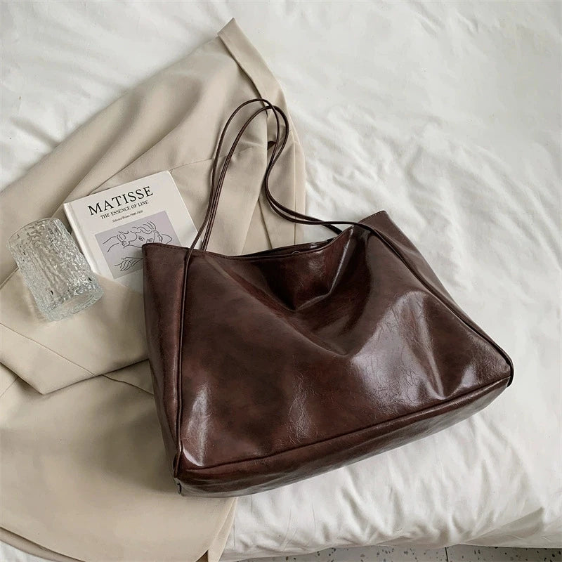 Women's Tote Bag, Large Capacity Soft Leather Shoulder Bag, Retro Casual Handbag, Perfect for Commuting Handbags Travel Bag