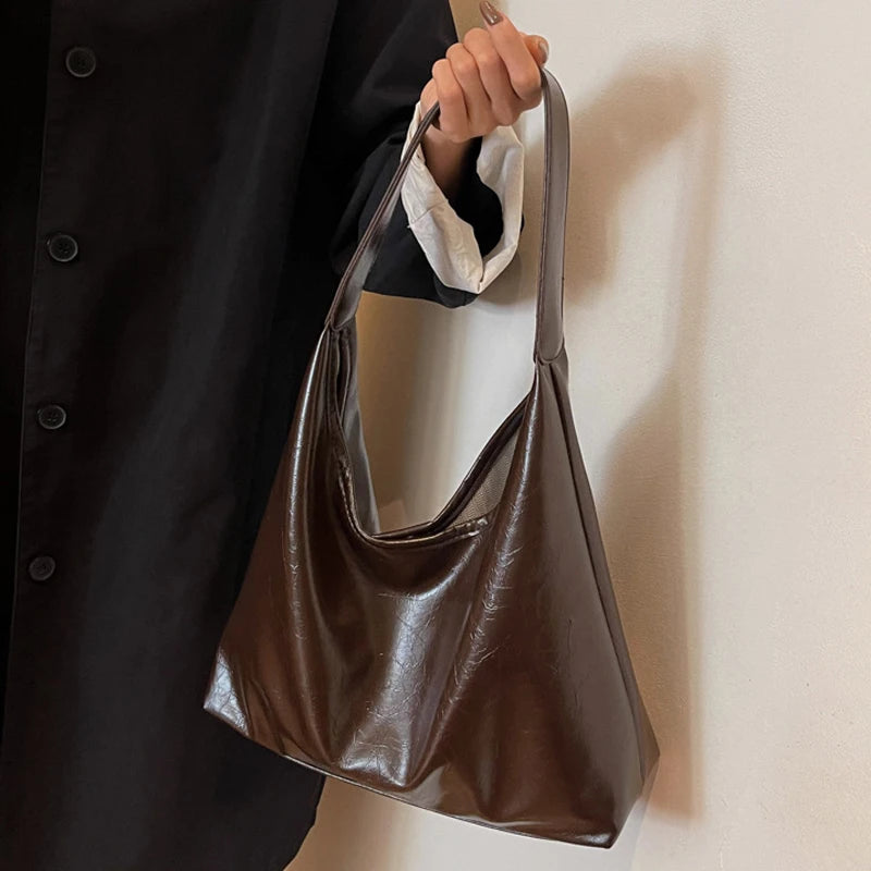 Soft PU Leather Quality Underarm Bag Vintage Wine Red Ladies Shoulder Bag Commuter Large Handbag Women's Versatile Tote Bag
