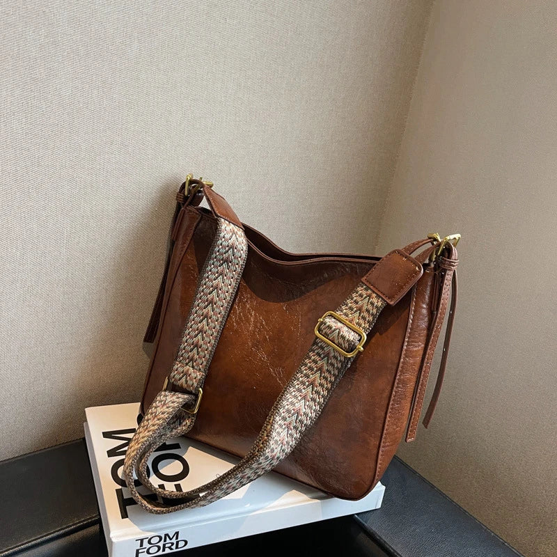 New Crossbody Bag PU Soft Leather Bag Women Fashion Simple Small Square Bag Retro Large Capacity Casual Shoulder Bag