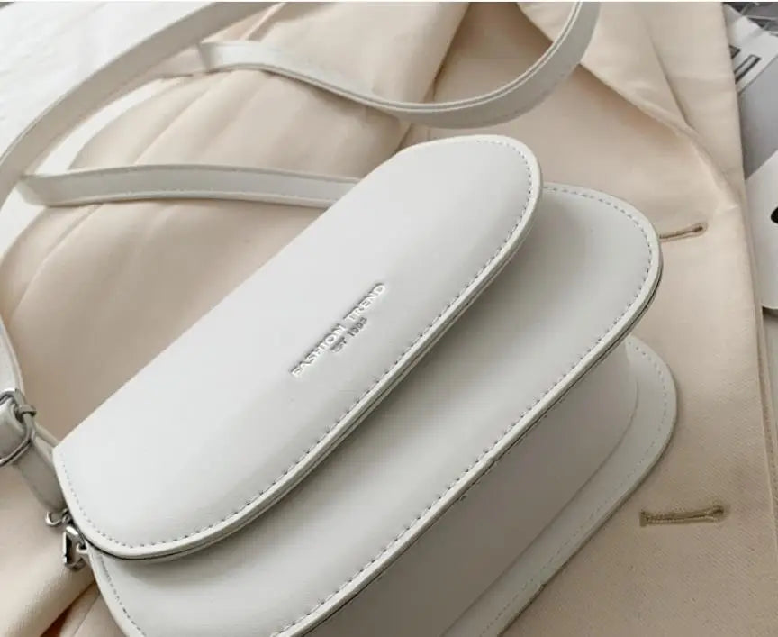 Fashionable Synthetic Leather Crossbody Bag, Womens Shoulder Bag, Simple Square Design, Adjustable Strap, Suitable for Daily Use