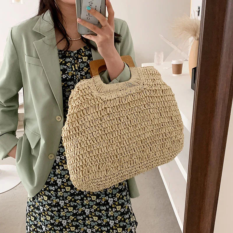Summer Woven Straw Handbag Female Wooden Handle Bag Large Capacity Travel Beach Bag Fashion Style Totes Hollow out Tote Bolsa