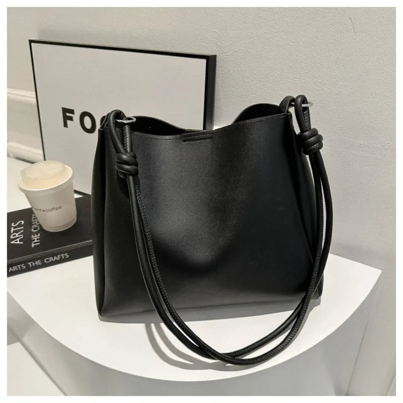 Fashionable High Quality Texture Crossbody Bag, Synthetic Leather Bucket Tote Bag, Single Shoulder Bag for Commuting Women's Bag