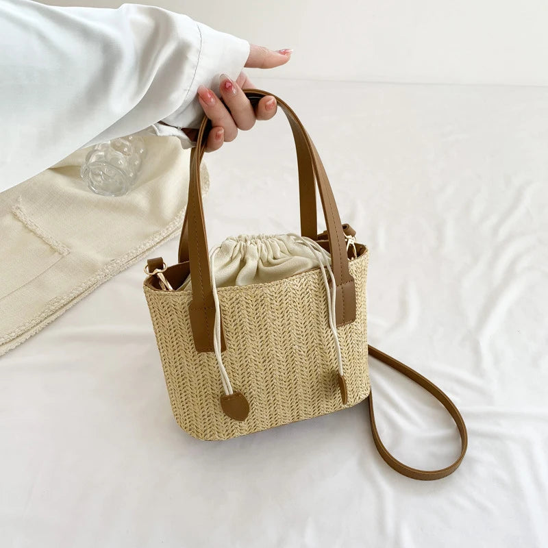 Knit Travel Bags Straw Woven Beach Bag Wrist Pack Women Handle Female Bucket Tote Bags Rattan Ladies Purses Handbag