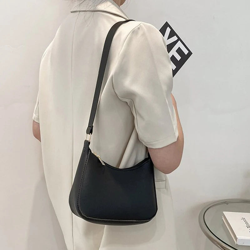 Fashion Solid Color Shoulder Bag For Women PU Leather Armpit Handbag Casual Daily Underarm Bag Gilrs Shopping Purse bolsa
