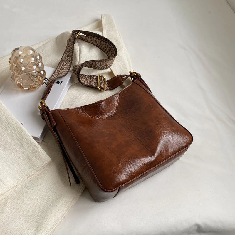 New Crossbody Bag PU Soft Leather Bag Women Fashion Simple Small Square Bag Retro Large Capacity Casual Shoulder Bag