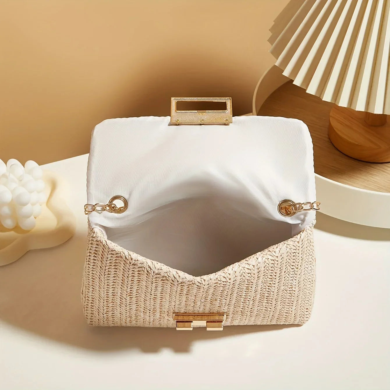 Stylish Handwoven Ladies Crossbody Bag Chain Strap Lock Buckle Adjustable Shoulder Strap, Perfect for Daily Use, Travel, Outdoor