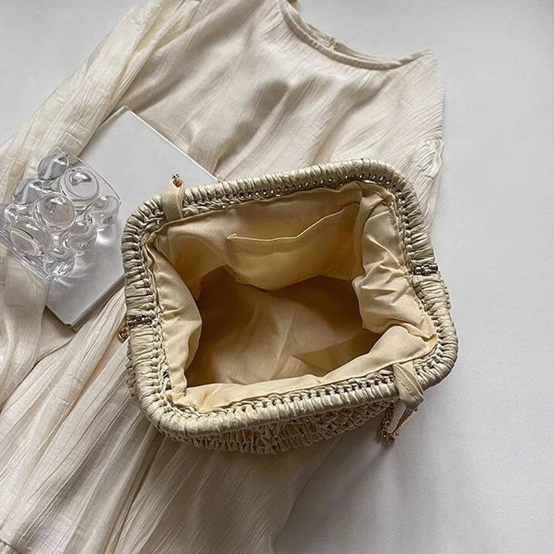 Summer New Straw Weaving Crossbody Bag Fashionable and Casual Shell Bag Women's Shoulder Bag with Excellent Texture