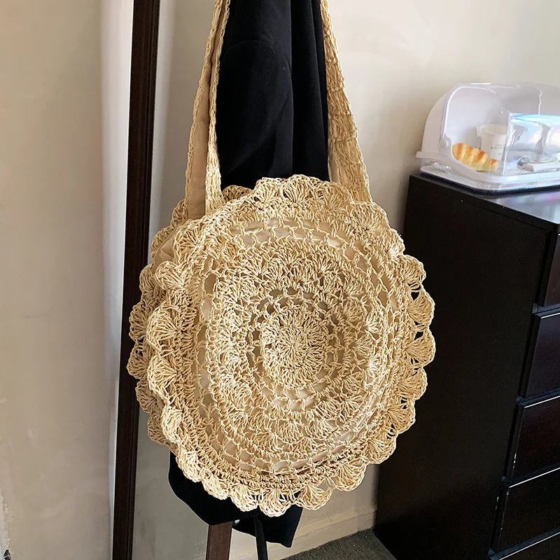 Summer Round Straw Bag Women Woven Rattan Beach Bag Hot New Shoulder Bag Circle Hollow Out Handle Bag Casual Shopper Tote Pouch