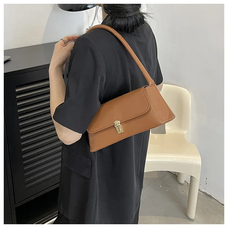 Women's Shoulder Bag Handbag Retro Underarm Bag Fashion Simple Solid Color New Hand Shoulder Bag