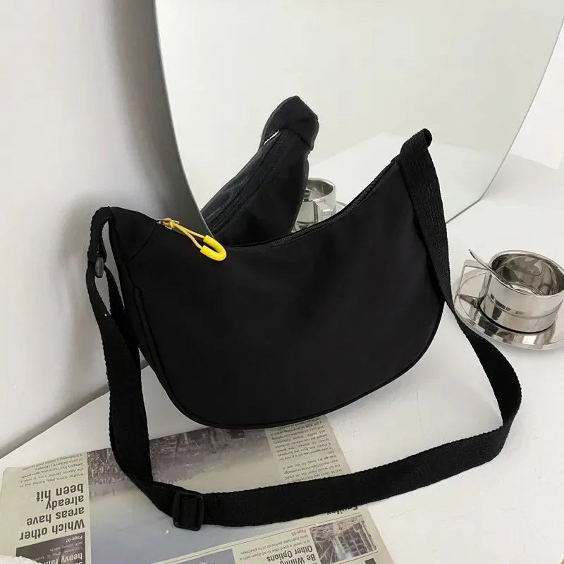 Nylon Half Moon Crossbody Bags for Women, Stylish Dumpling Bag, Small Armpit Shoulder Bag for Daily Use, Work, Outing, Party.