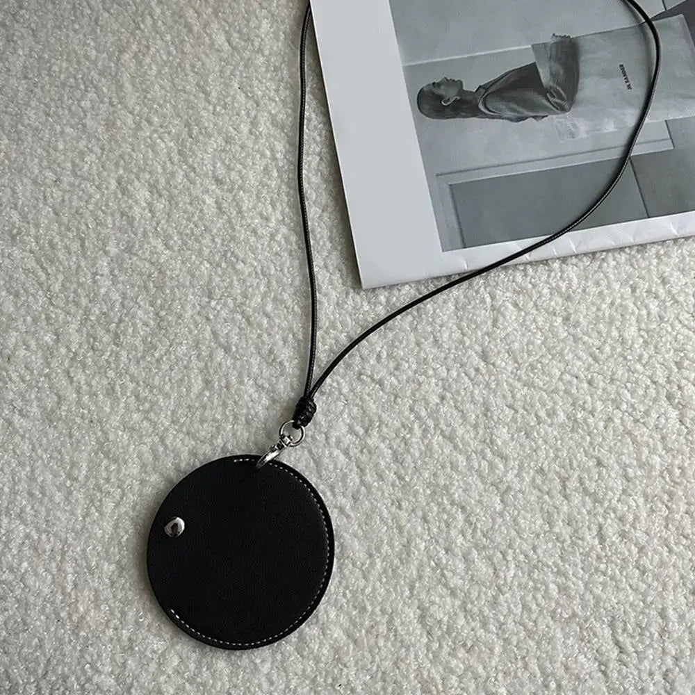 HOT Girl's Sweater Chain Metal&PU Chains Women Bag Pendants Unique Vintage Keychains With PU Heart Jewelry Accessories Gifts NEW