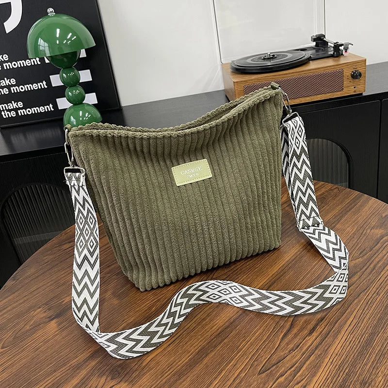 Solid Color Corduroy Shoulder Messenger Bag Versatile Handbag Women Crossbody Bags Casual Chic Bucket Women‘s Bag Bolsos Mujer