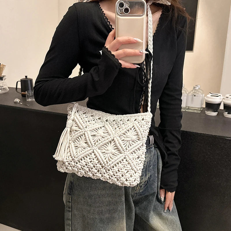 Fashion Woven Hollow Out Shoulder Bags Summer Crossbody Beach Travel Handbag Female Tassel Bag Women Messenger Bags