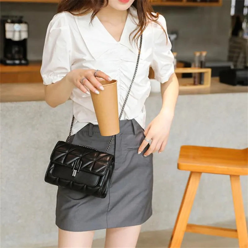 Elegant Mini Plaid Crossbody Bags for Women Classic Flap Shoulder Bag Purse with Adjustable Strap, Faux Leather Chain Square Bag