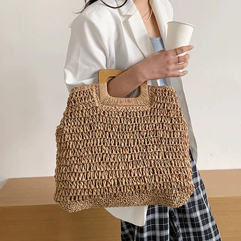 Summer Woven Straw Handbag Female Wooden Handle Bag Large Capacity Travel Beach Bag Fashion Style Totes Hollow out Tote Bolsa