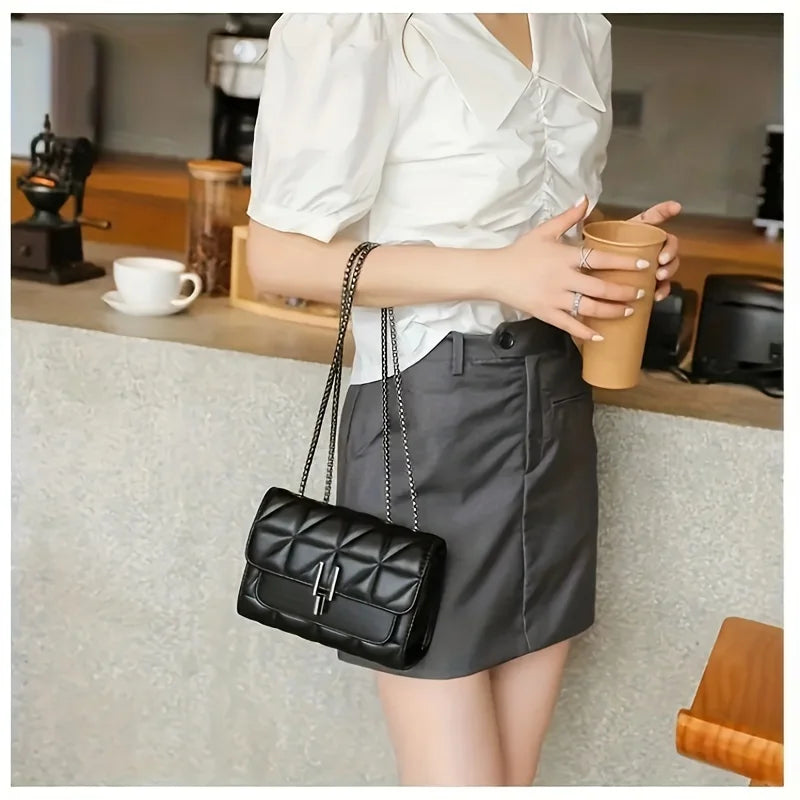 Elegant Mini Plaid Crossbody Bags for Women Classic Flap Shoulder Bag Purse with Adjustable Strap, Faux Leather Chain Square Bag