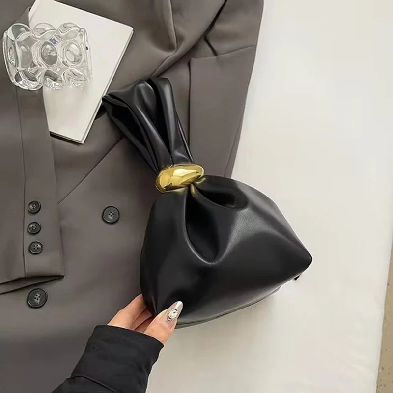 Design Mini PU Leather Dumpling Niche Clutch Bags for Women Fashion Knotted Female Retro Shoulder Bag Wrist Handbags and Purses
