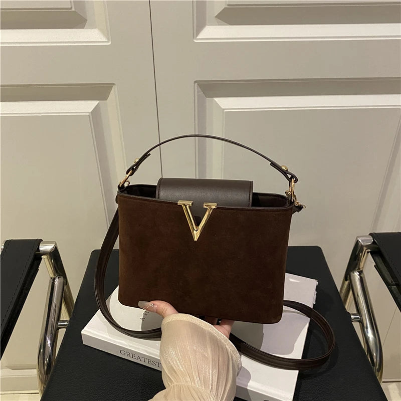 Fashionable Mini Suede Women's Bag, Faux Suede Tote Bag, Simple Hardware Lock Buckle Decoration Handbag Purse Cross Body Bags