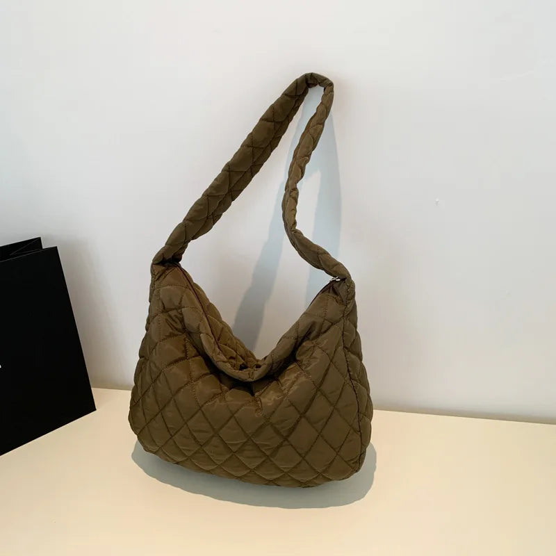 New Fashionable Flow Large Capacity Casual Lightweight Cotton Handbag Fashionable Street Mini One Shoulder Package