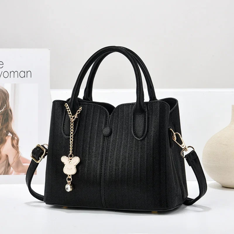 Gift for girlfriend, gift for mother, fashion handbag, simple and large-capacity casual women's messenger bag