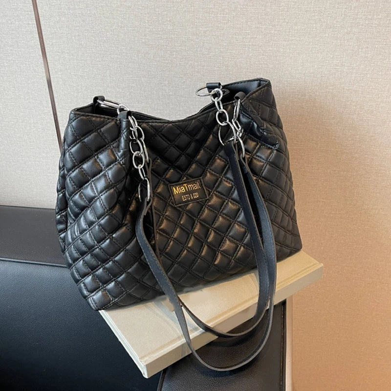 New Popular PU Leather Large Capacity Women's Bag Winter High Quality Quilted Design Shoulder Bag Commute Shopper Tote Bag