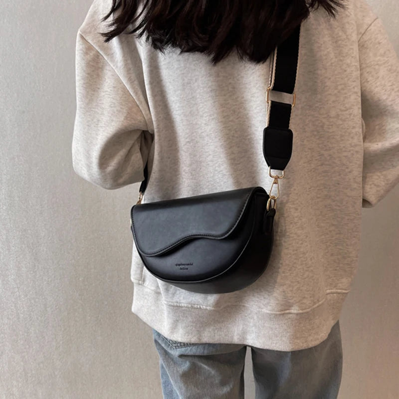 New Solid Color PU Leather Women's Crossbody Bag With Stylish Red Wide Shoulder Strap Shoulder Small Square Bag