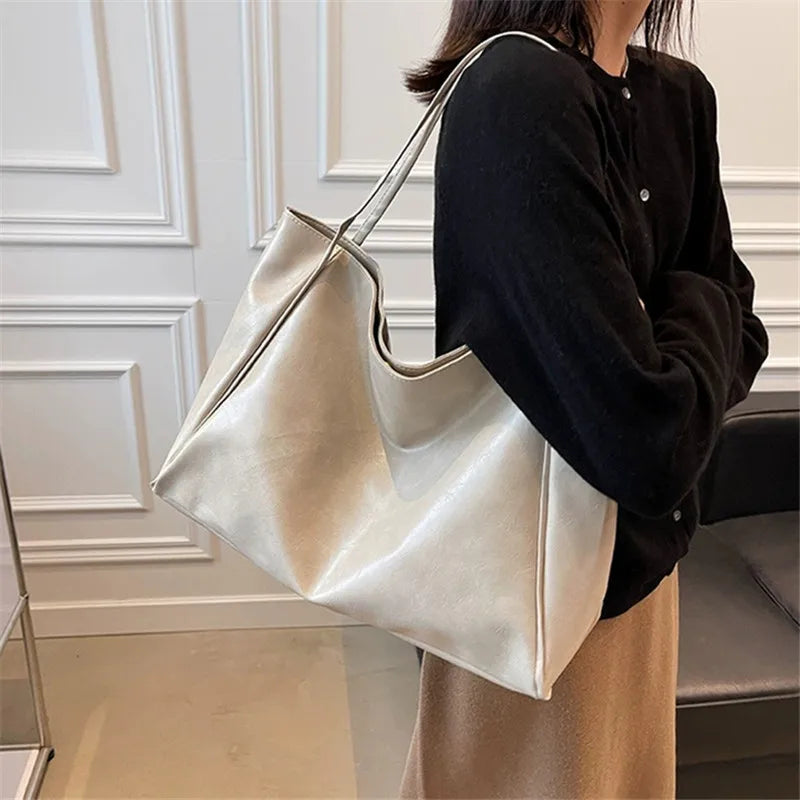 Women's Tote Bag, Large Capacity Soft Leather Shoulder Bag, Retro Casual Handbag, Perfect for Commuting Handbags Travel Bag