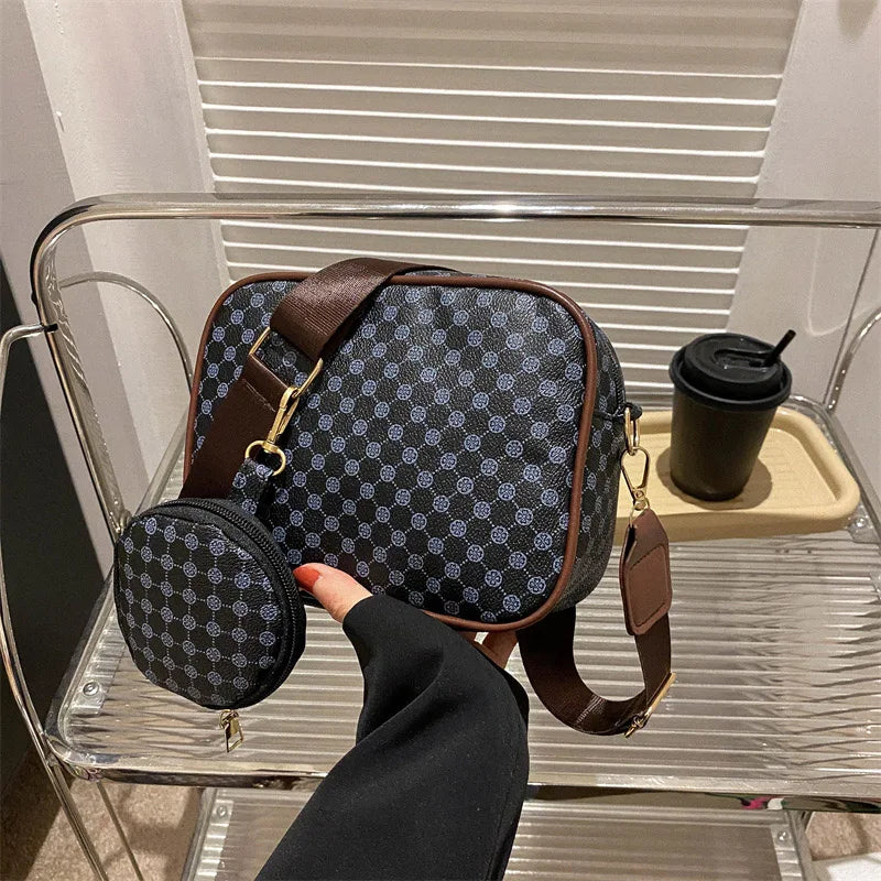 Simple And Trendy Texture, Casual Women's Shoulder Bag With A Foreign Style Strap, Small Hanging Bag, Diagonal Crossbody Small S