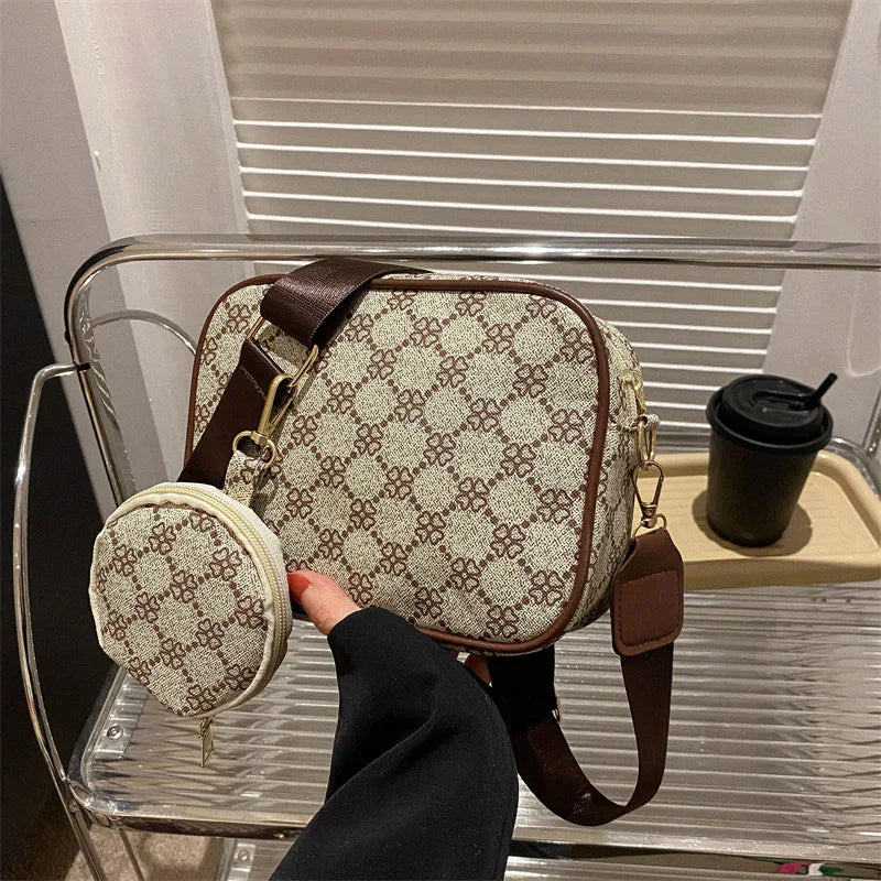 Simple And Trendy Texture, Casual Women's Shoulder Bag With A Foreign Style Strap, Small Hanging Bag, Diagonal Crossbody Small S