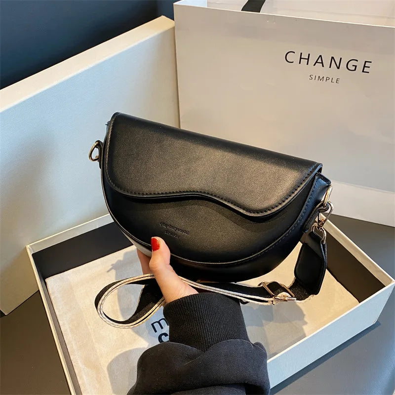 Vintage Saddle Crossbody Bag PU Leather Women's Luxury Design Small Handbag and Purse Ladies Travel Shoulder Messenger Bag Purse