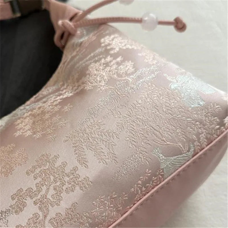 Chic Trend Tote Bag for Women Light Simple Shoulder Crossbody Bags with Large Capacity for Women Portable Phone Bag Coin Purse