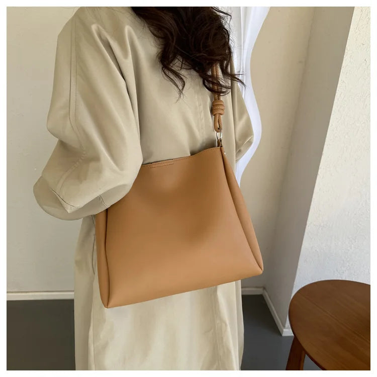 Fashionable High Quality Texture Crossbody Bag, Synthetic Leather Bucket Tote Bag, Single Shoulder Bag for Commuting Women's Bag