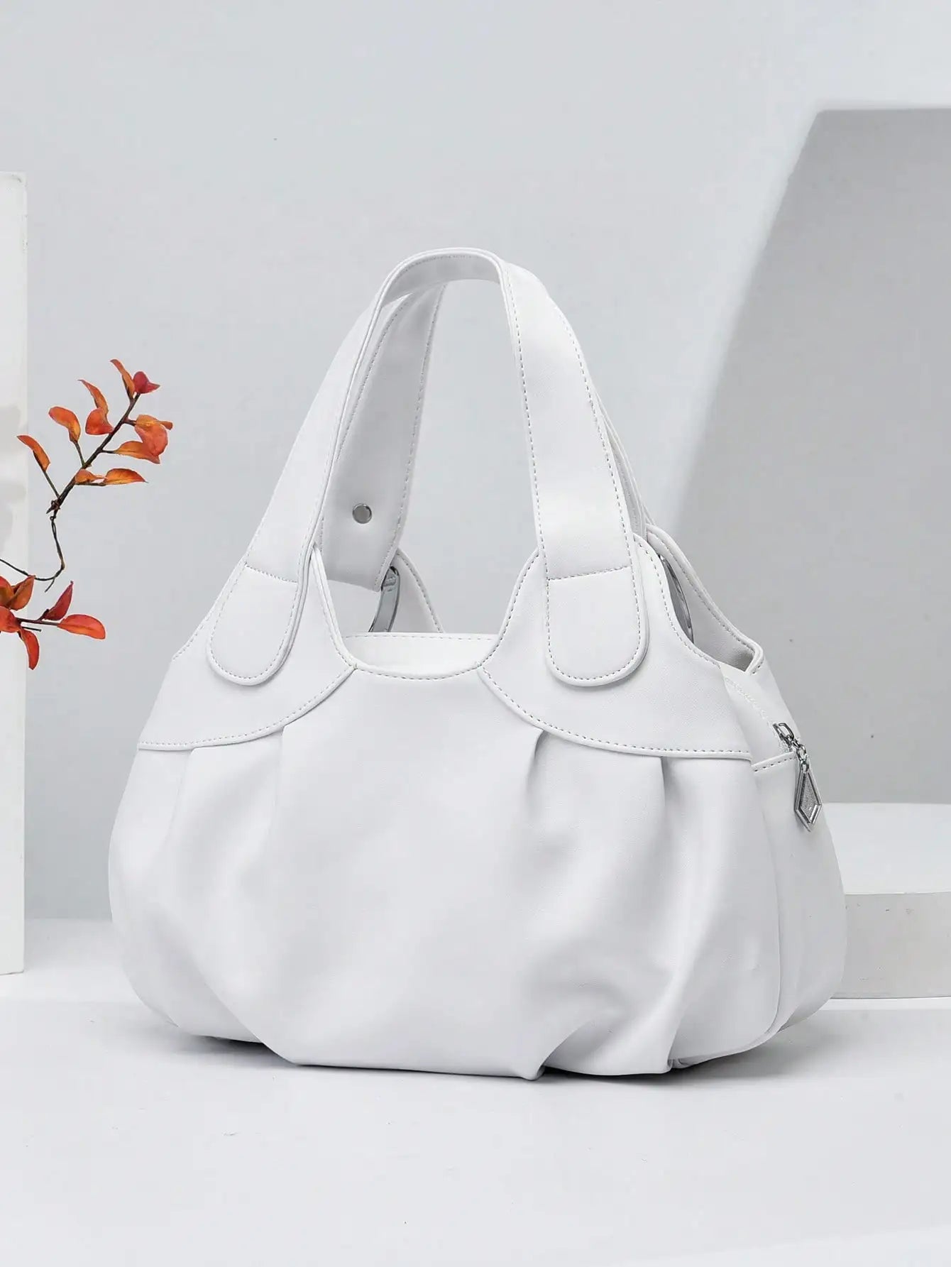 Fashionable and minimalist shoulder bag, solid color large capacity portable tote bag, essential for daily shopping