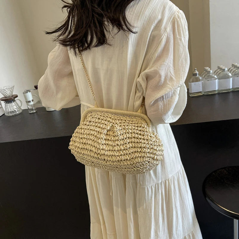 Summer New Straw Weaving Crossbody Bag Fashionable and Casual Shell Bag Women's Shoulder Bag with Excellent Texture