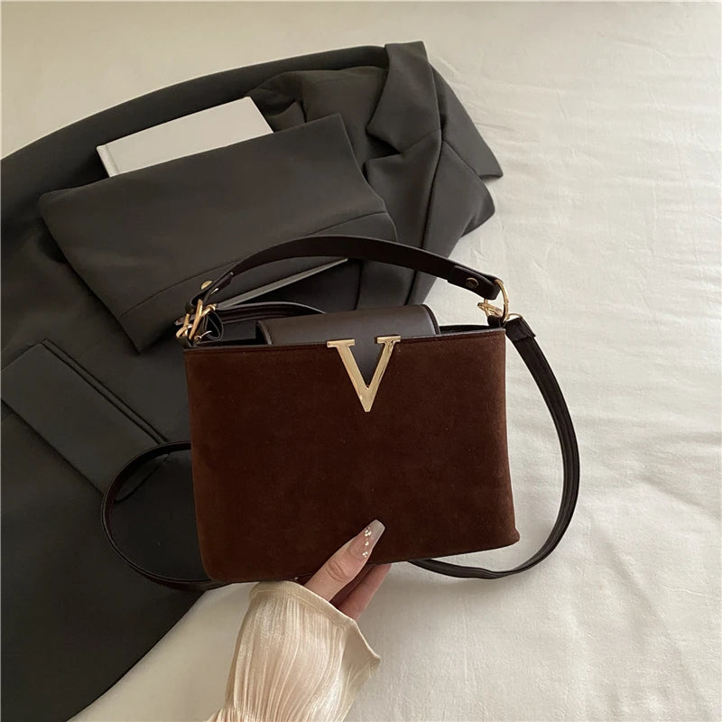 Fashionable Mini Suede Women's Bag, Faux Suede Tote Bag, Simple Hardware Lock Buckle Decoration Handbag Purse Cross Body Bags