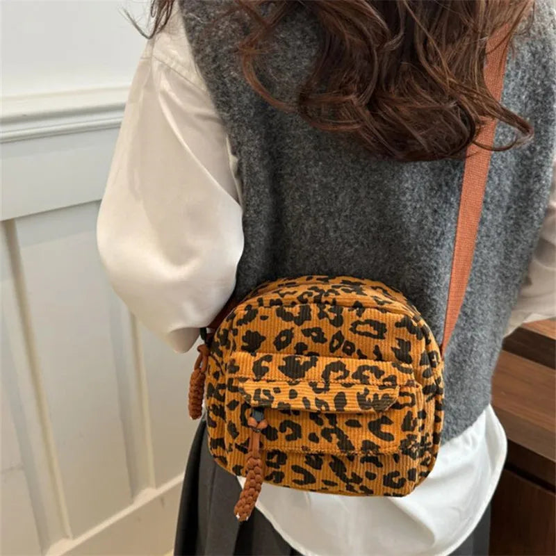 Women's Casual Mini Crossbody Bag, Corduroy Design Phone Bag, Adjustable Strap, Zipper Closure, Single Shoulder Purse