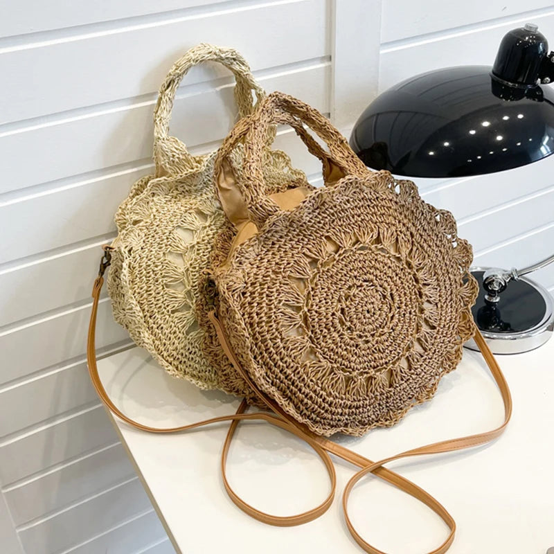 Summer Round Straw Bag Women Woven Rattan Beach Bag Hot New Shoulder Bag Circle Hollow Out Handle Bag Casual Shopper Tote Pouch