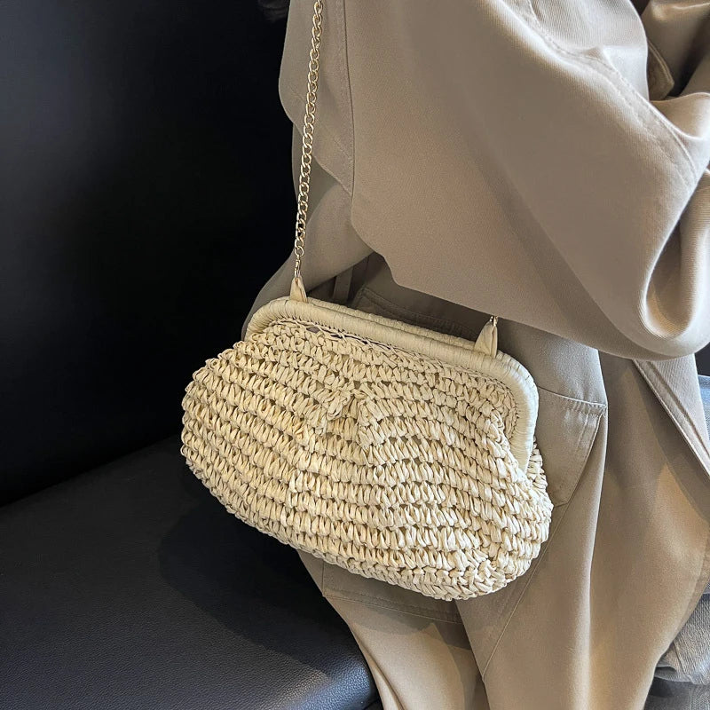 Summer New Straw Weaving Crossbody Bag Fashionable and Casual Shell Bag Women's Shoulder Bag with Excellent Texture