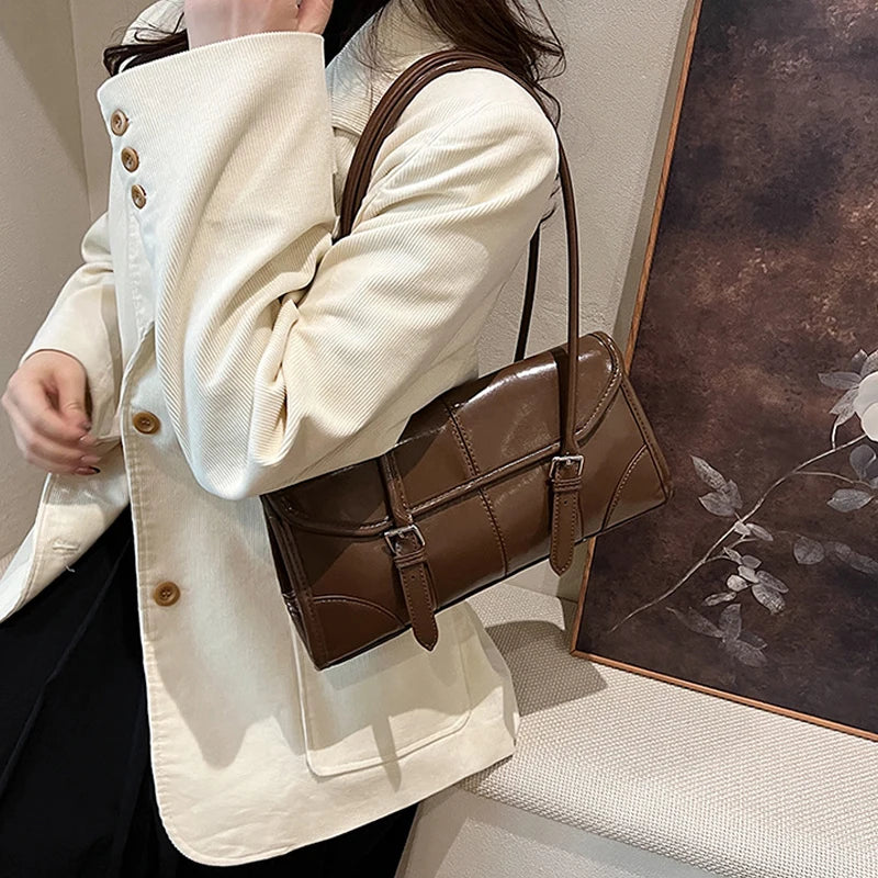 High End Burgundy Oil Wax PU Leather Underarm Bag Elegant Women's Magnetic Buckle Shoulder Bag Commuter Versatile Ladies Tote Ba